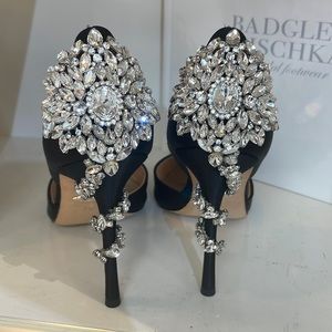 Badgley Mischka pump